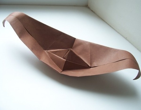 Origami willow leaf boat making tutorial