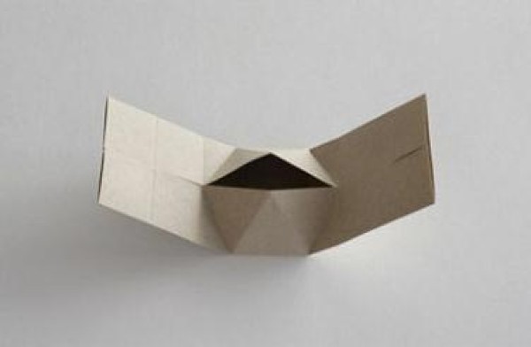 Quick and easy handmade origami tutorial for making an origami gift box