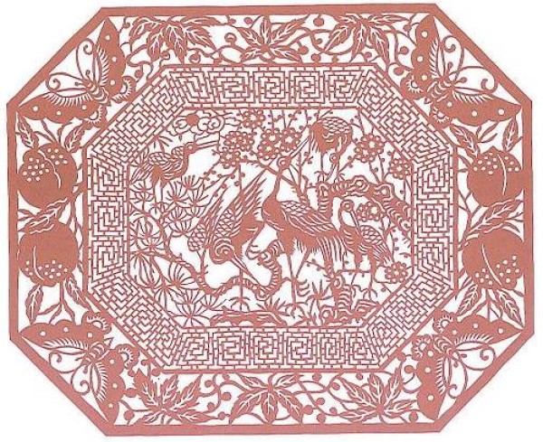 Yueqing folk fine-grained paper-cutting process