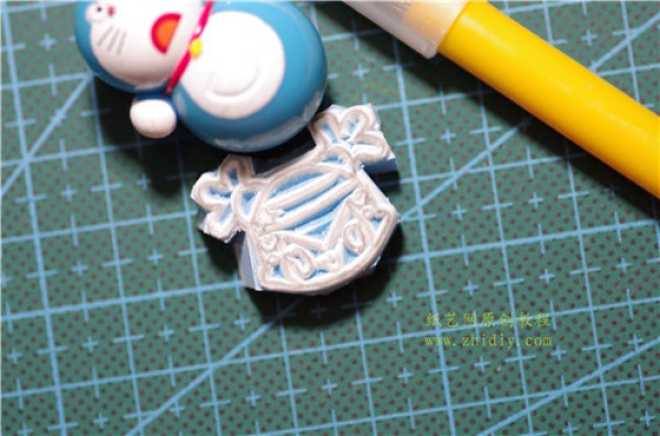 Rubber stamp tutorial for beginners--doll