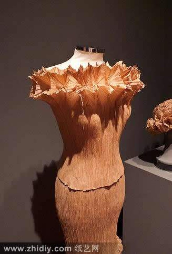 Origami clothes made from crumpled paper