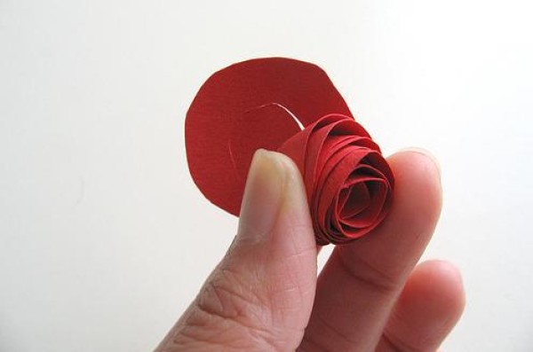 Simple paper flower making Basic tutorial on simple origami flowers