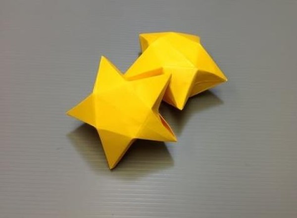 Childrens Day origami box folding tutorial teaches you origami star box