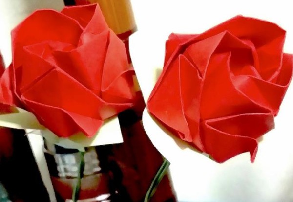 Origami rose basic tutorial: simple Kawasaki rose how to fold video production tutorial