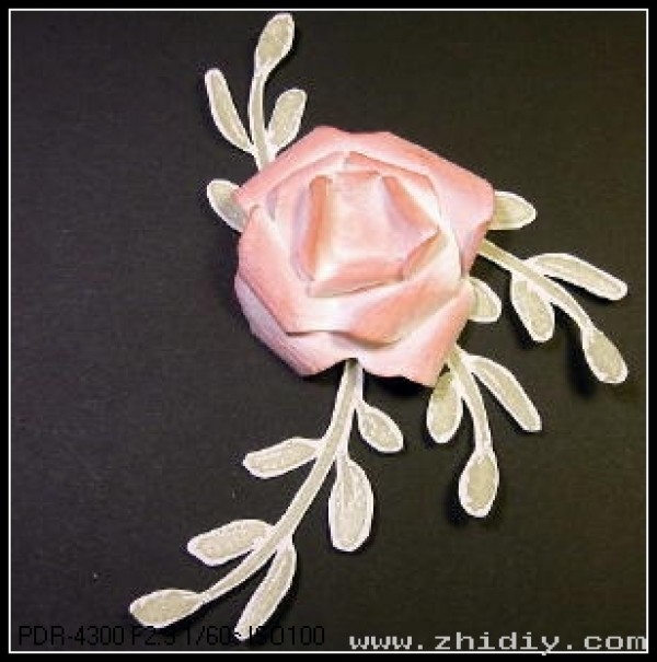 Three-dimensional paper relief flower production example tutorial