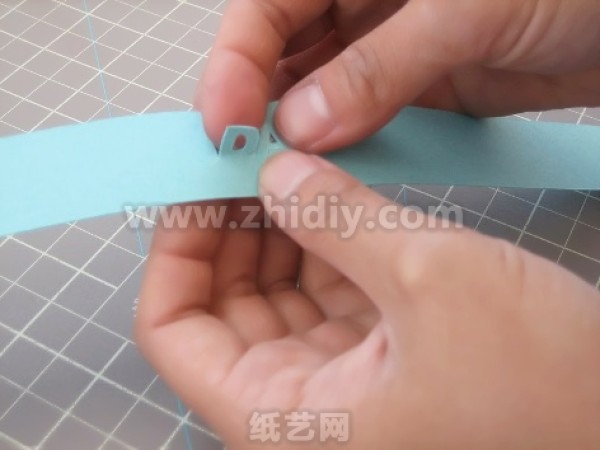 Simple gift box birthday paper art decoration making tutorial