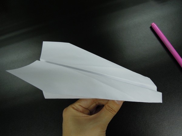 Origami Plane Collection - Illustrated Tutorial of Basic Origami Glider