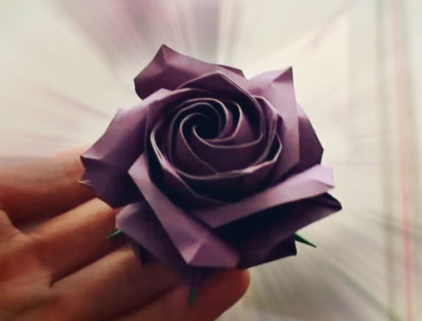 How to fold origami roses - Detailed tutorial on how to fold origami roses by Sato - Chen Boxi