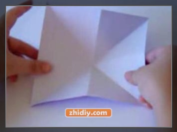 Origami tulip making