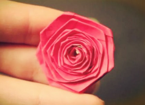 A complete collection of rose folding methods: How to make specific folding paper roses