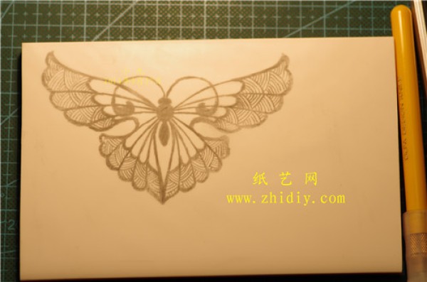 Rubber stamp tutorial for beginners: paper cutting butterfly