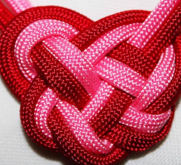 Chinese Knot Xiangyun Knot Valentines Day Love Knot hand knitting tutorial