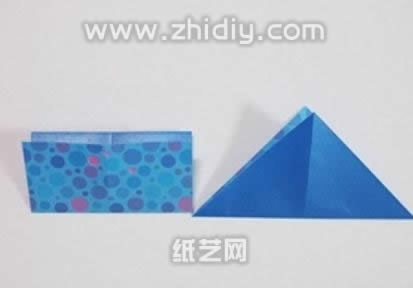 Illustrated tutorial on handmade origami for small paper pendants