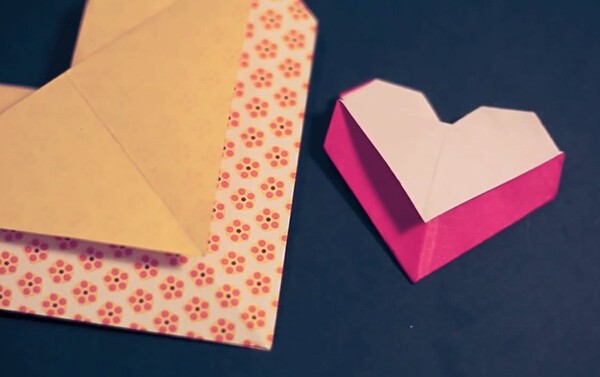 DIY tutorial on how to make a handmade origami heart wallet for Valentines Day gift