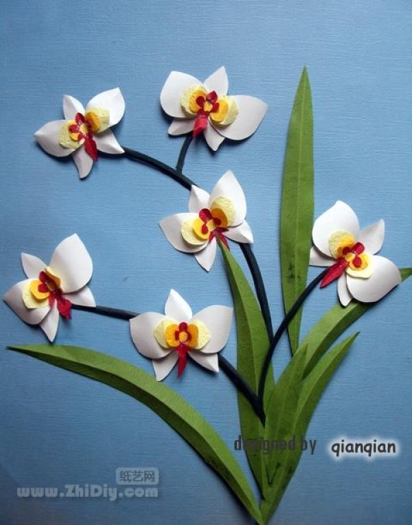 qianqian’s paper sculpture “Orchid”