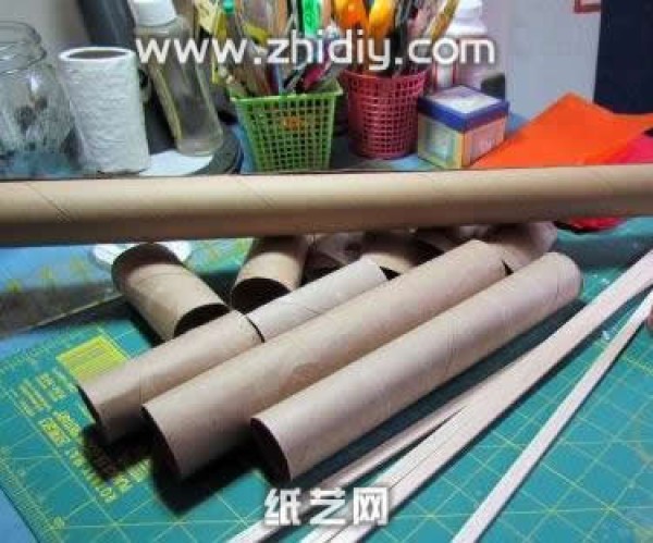 Tutorial on turning waste paper tubes into treasures and making paper art wall decorations