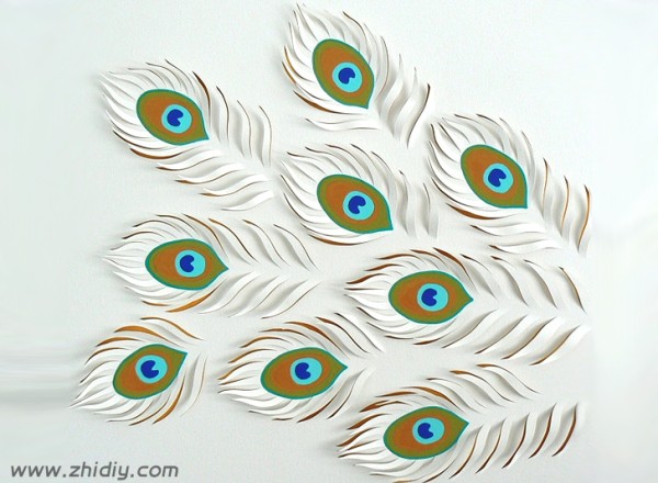 Lisa Roddens stunning simple and elegant 3D paper sculptures