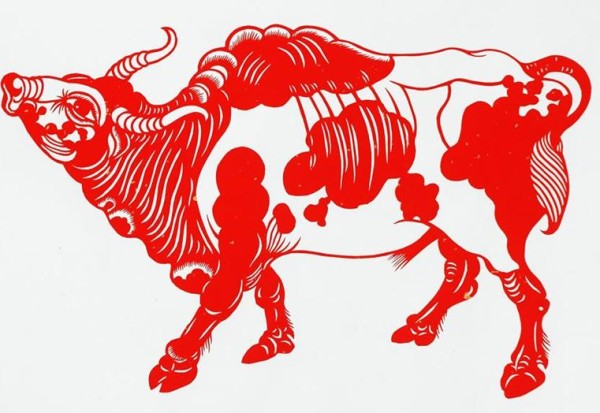 The symbolic taste reflected in Chinese folk paper-cutting