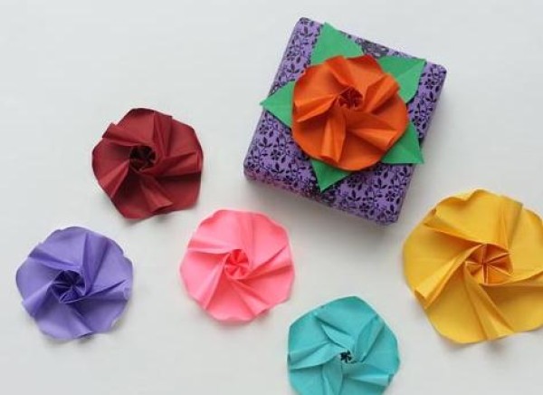 How to Fold a Rose - Mallow Rose Origami Video Tutorial Teach You Step by Step How to Fold a Rose