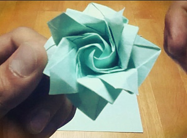 Extremely simple! Simple origami video tutorial for one-minute origami roses