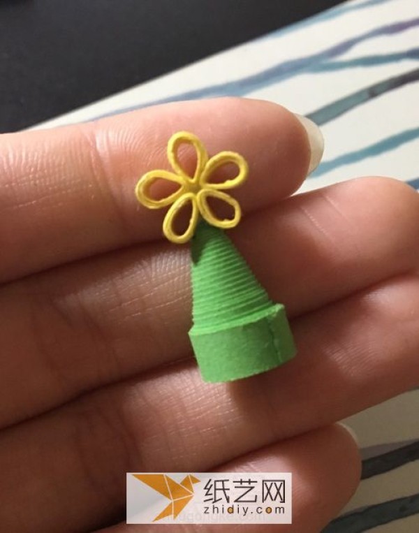 Christmas Paper Quilling Christmas Tree Ear Hook Tutorial Handmade Creative Christmas Jewelry