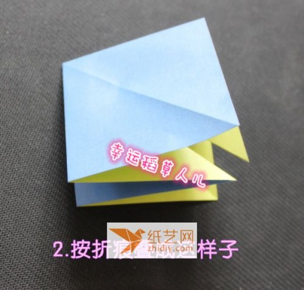 Square origami to make butterfly festival (reprint)