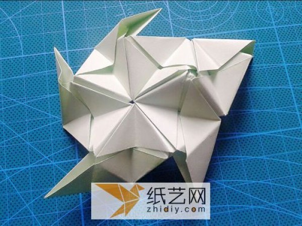 How to make paper art paper ball flower lanterns with hand-made illustrations to make exquisite origami flower balls