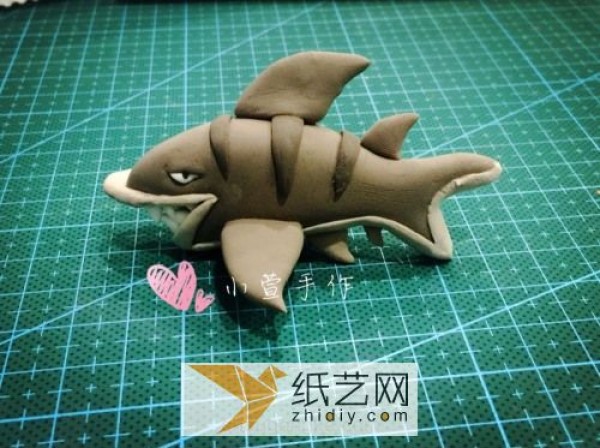 How to make Finding Nemo fish with ultra-light clay. Prepare an underwater world as a Teacher’s Day gift.