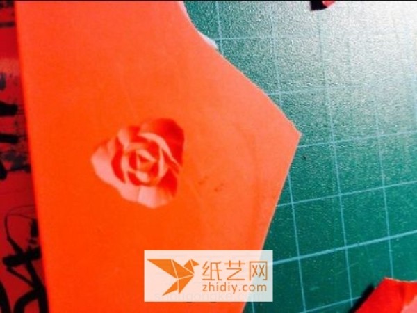 Tutorial on how to make roses that are perfect for Valentine’s Day gift rubber stamps