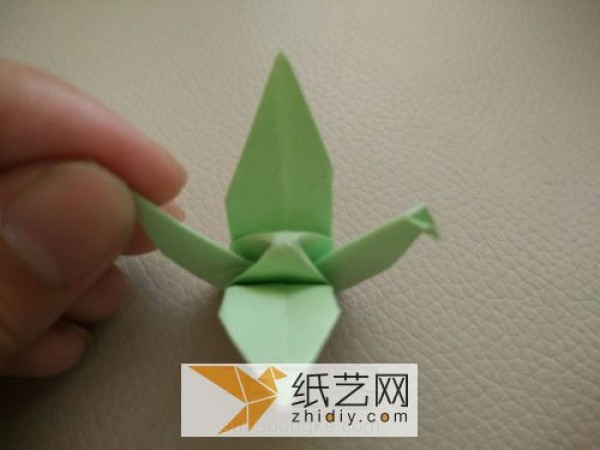 Origami DIY Valentine’s Day gift for Chinese Valentine’s Day – Origami Paper Crane