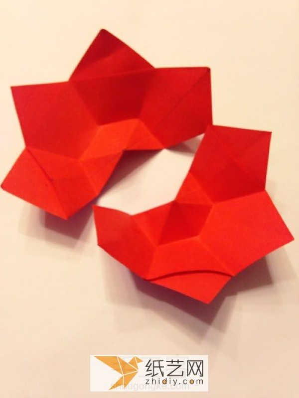 Tutorial on making exquisite origami flower balls for Mothers Day decorations