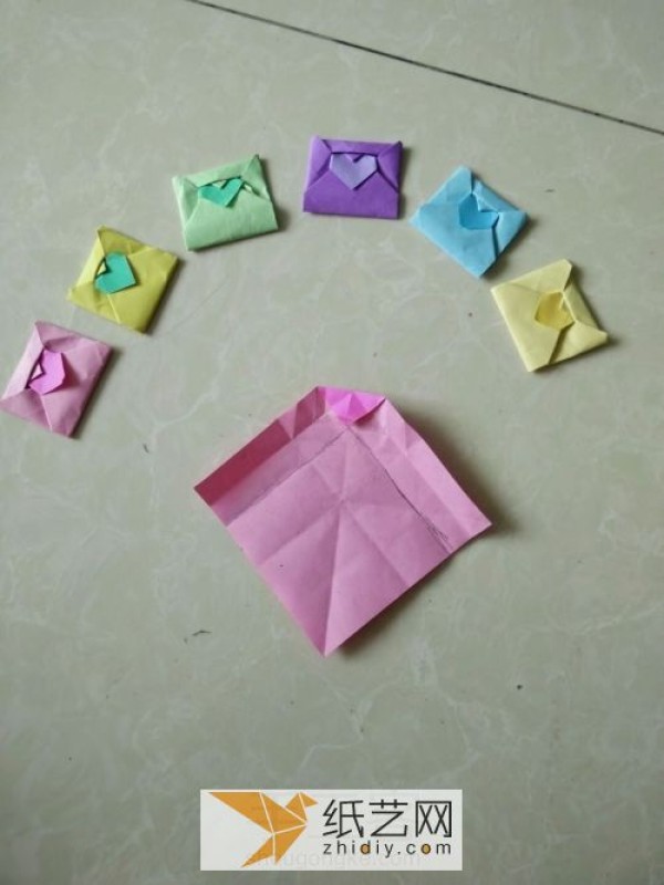 Origami heart envelope for Valentines Day cards