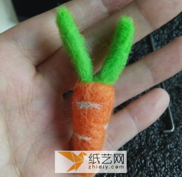 Tutorial for making wool felt poke radish suitable for beginners