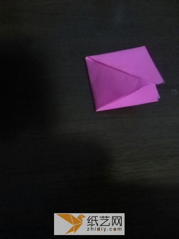 A simple and classic way to make origami cherry blossoms, a small decoration for Mother’s Day gifts