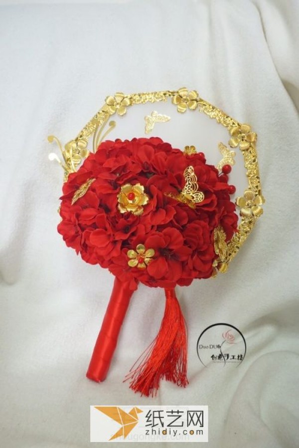 DIY classical bouquet for Chinese wedding, suitable as a wedding gift for friends