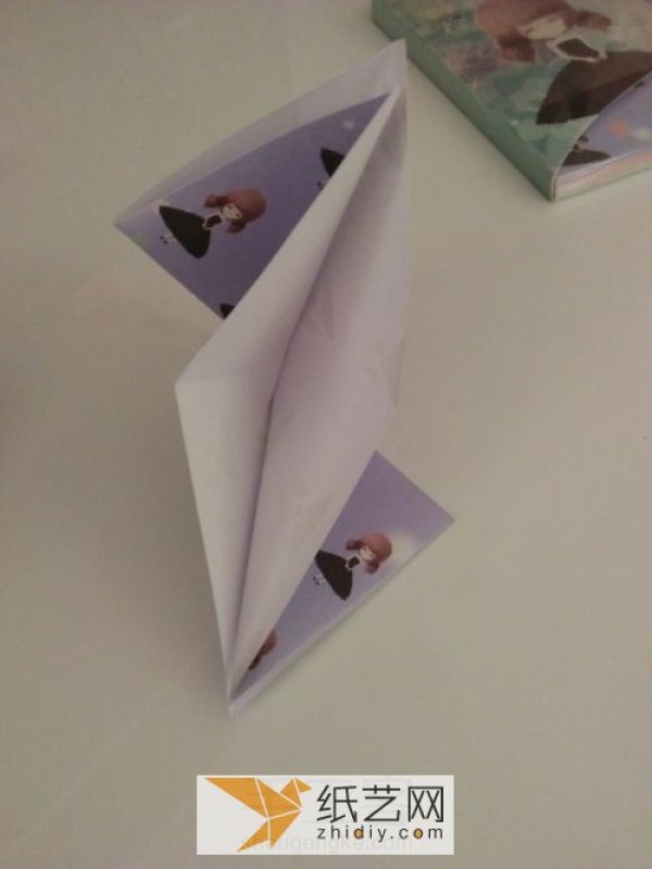 Think of origami paper cranes as a handmade gift for 520 Valentine’s Day