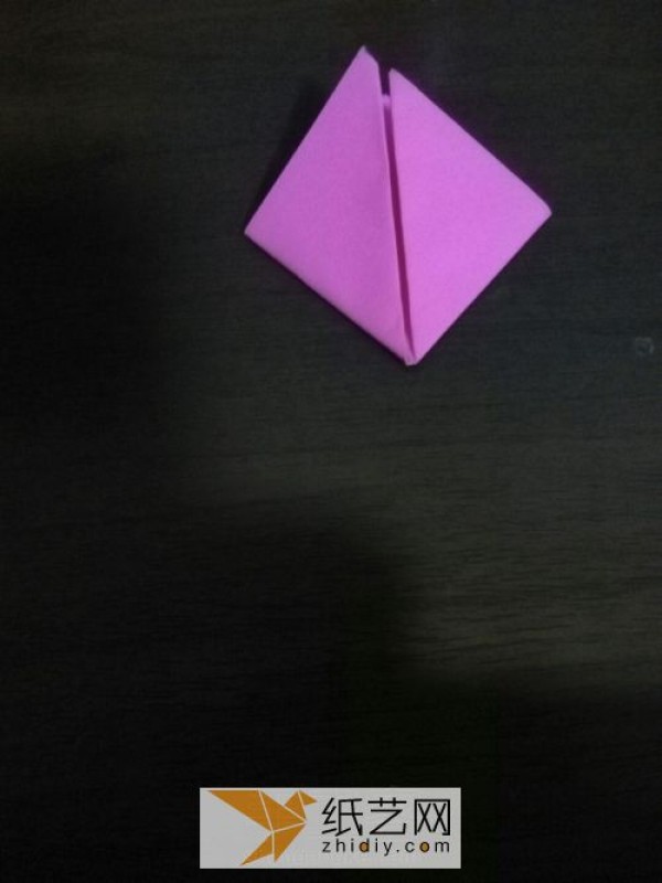 A simple and classic way to make origami cherry blossoms, a small decoration for Mother’s Day gifts