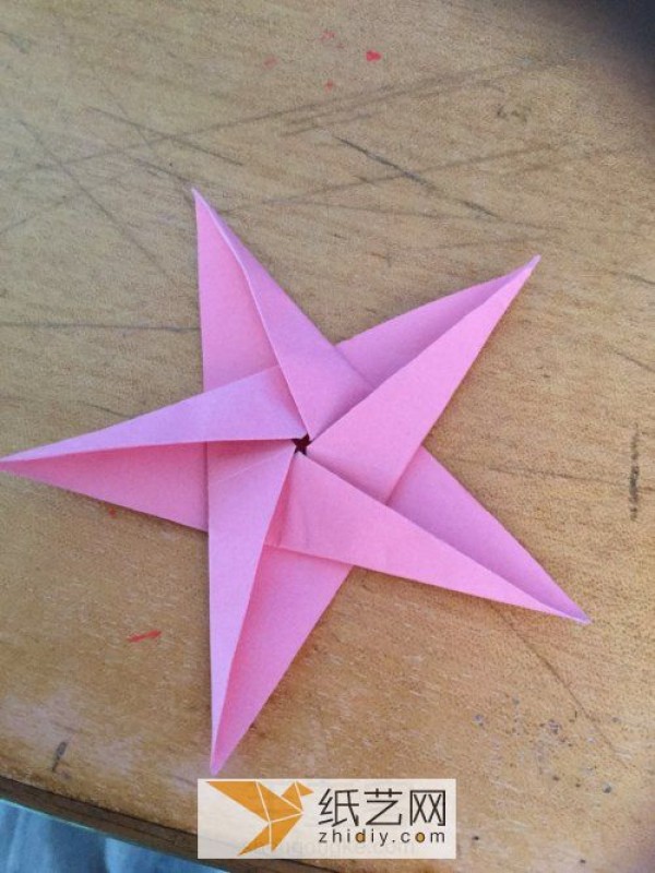 I want to put the beautiful origami five-pointed star on the Teacher’s Day greeting card.