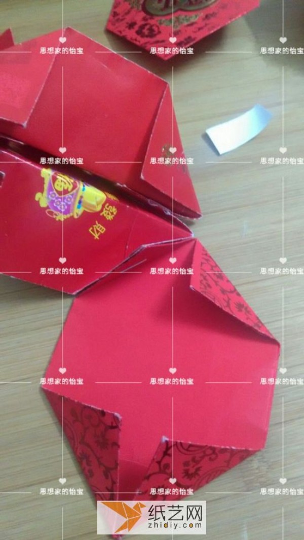 Turn waste into treasure during the New Year red envelopes and make new year decorations with surplus every year.