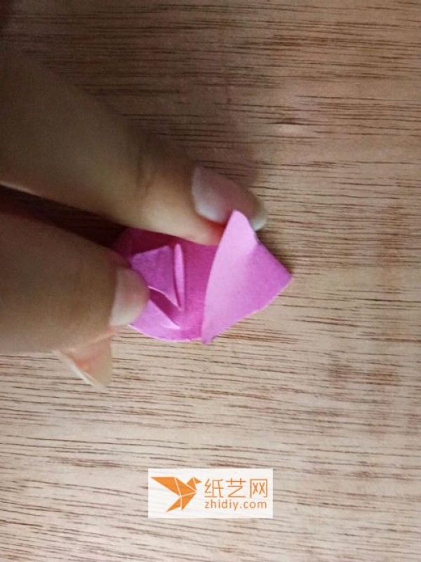 Simple handmade origami fish, easy to follow simple tutorial