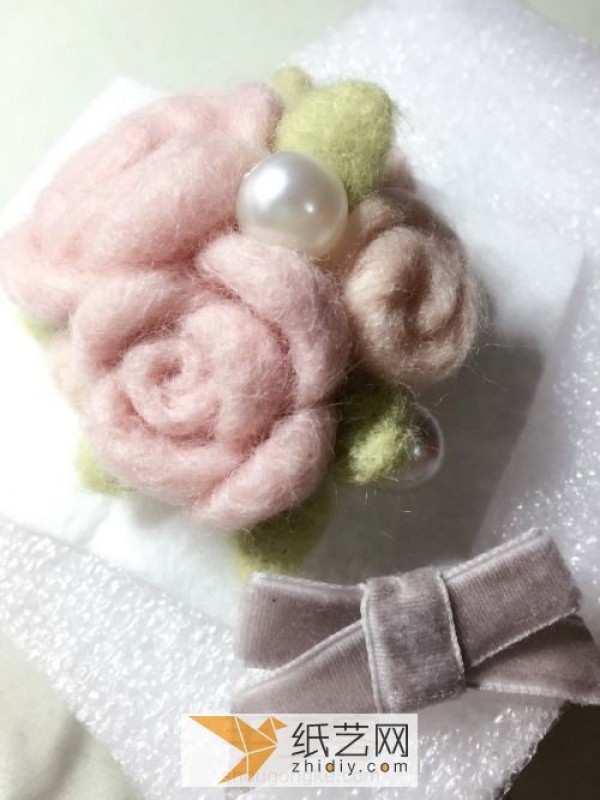 Girly Heart Ring Box Decorated with Wool Felt Valentine’s Day Gifts Can’t Be Bare