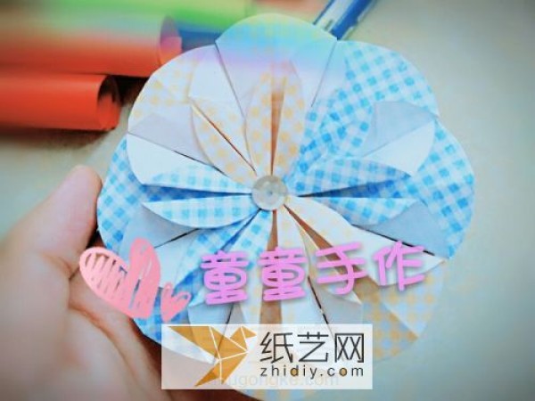 New Year Handmade Paper Flower Making Tutorial on how to DIY beautiful handmade flowers