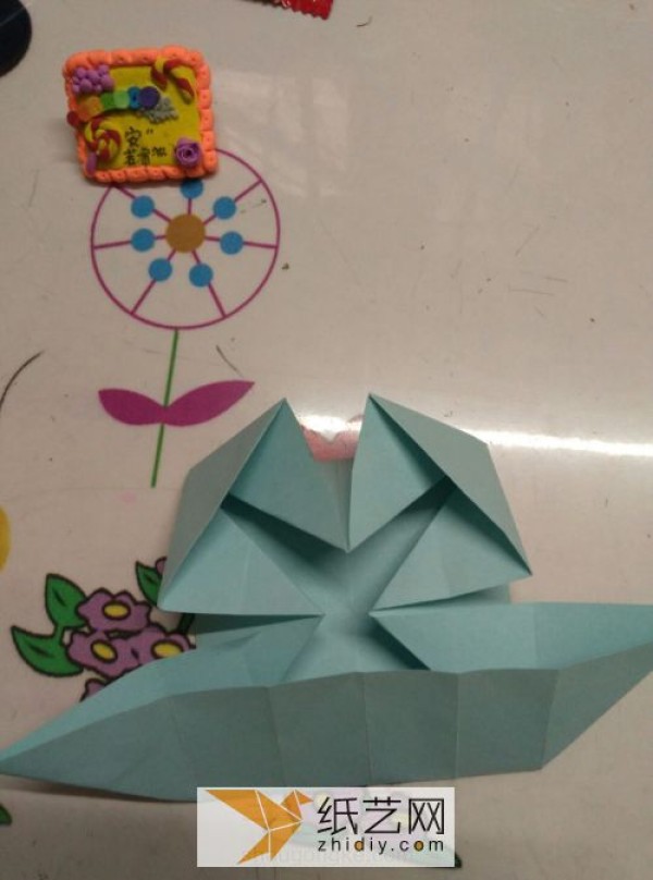 I want to put my Qixi Valentine’s Day gift in a heart-shaped origami box