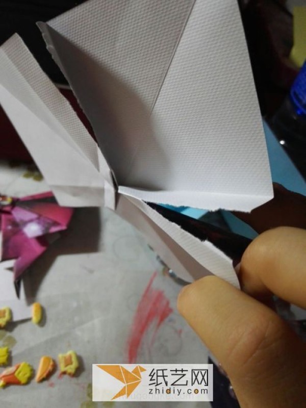 Beautiful origami bow to decorate Teachers Day greeting card