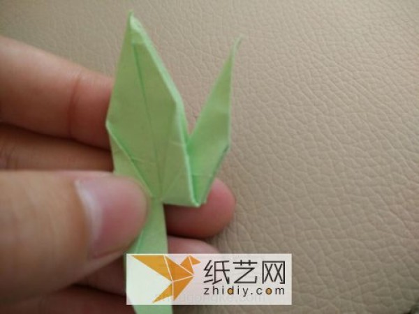 Origami DIY Valentine’s Day gift for Chinese Valentine’s Day – Origami Paper Crane