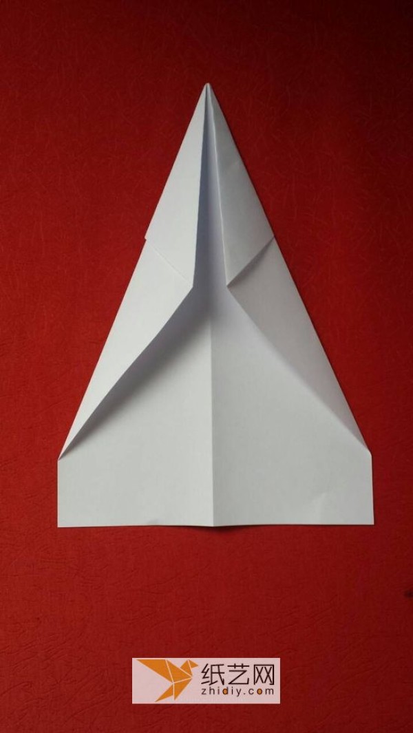 Simple origami airplane making tutorial for children that can fly far