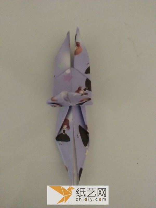 Think of origami paper cranes as a handmade gift for 520 Valentine’s Day