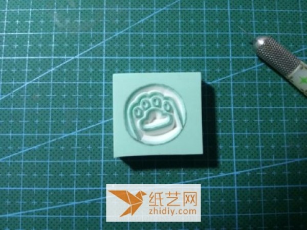 Super cute kitten paw rubber stamp making tutorial