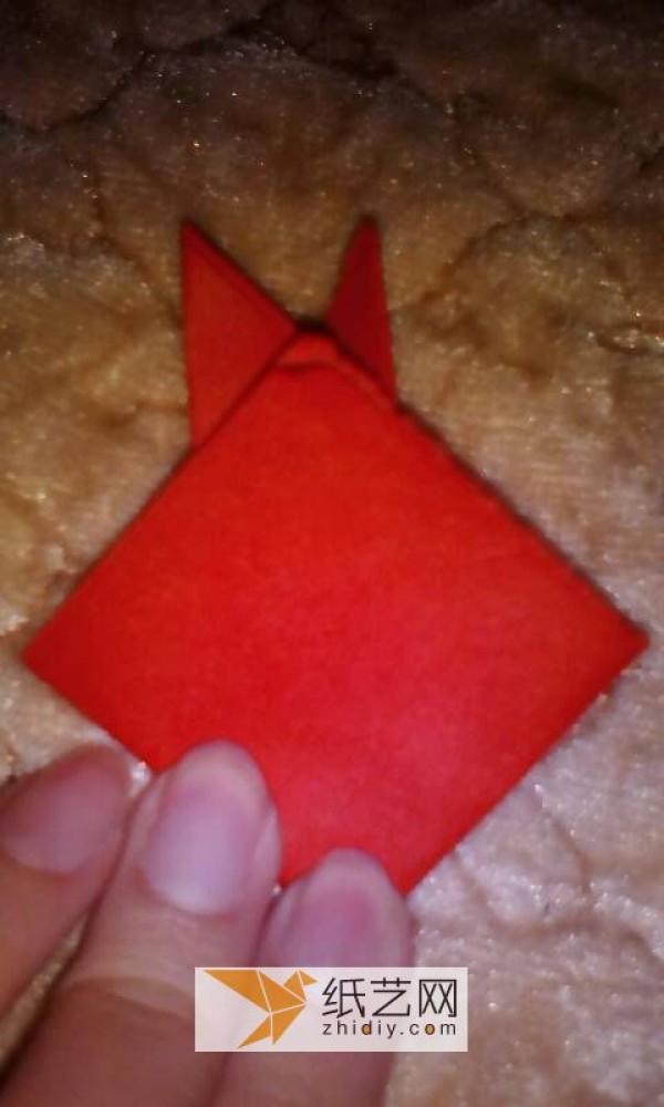 How to make a handmade origami bunny for children, a new member of the animal origami collection