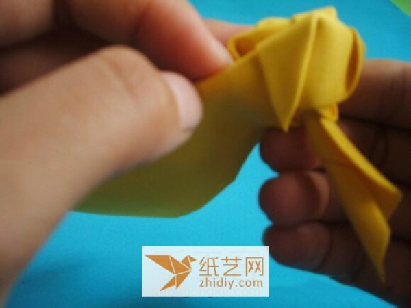 Super simple origami rose tutorial made from sponge paper